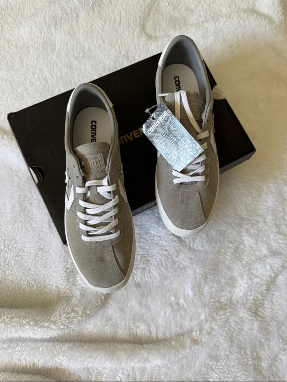 Converse Women’s Suede Sneakers in Grey with White Accents - Picture 3 of 4